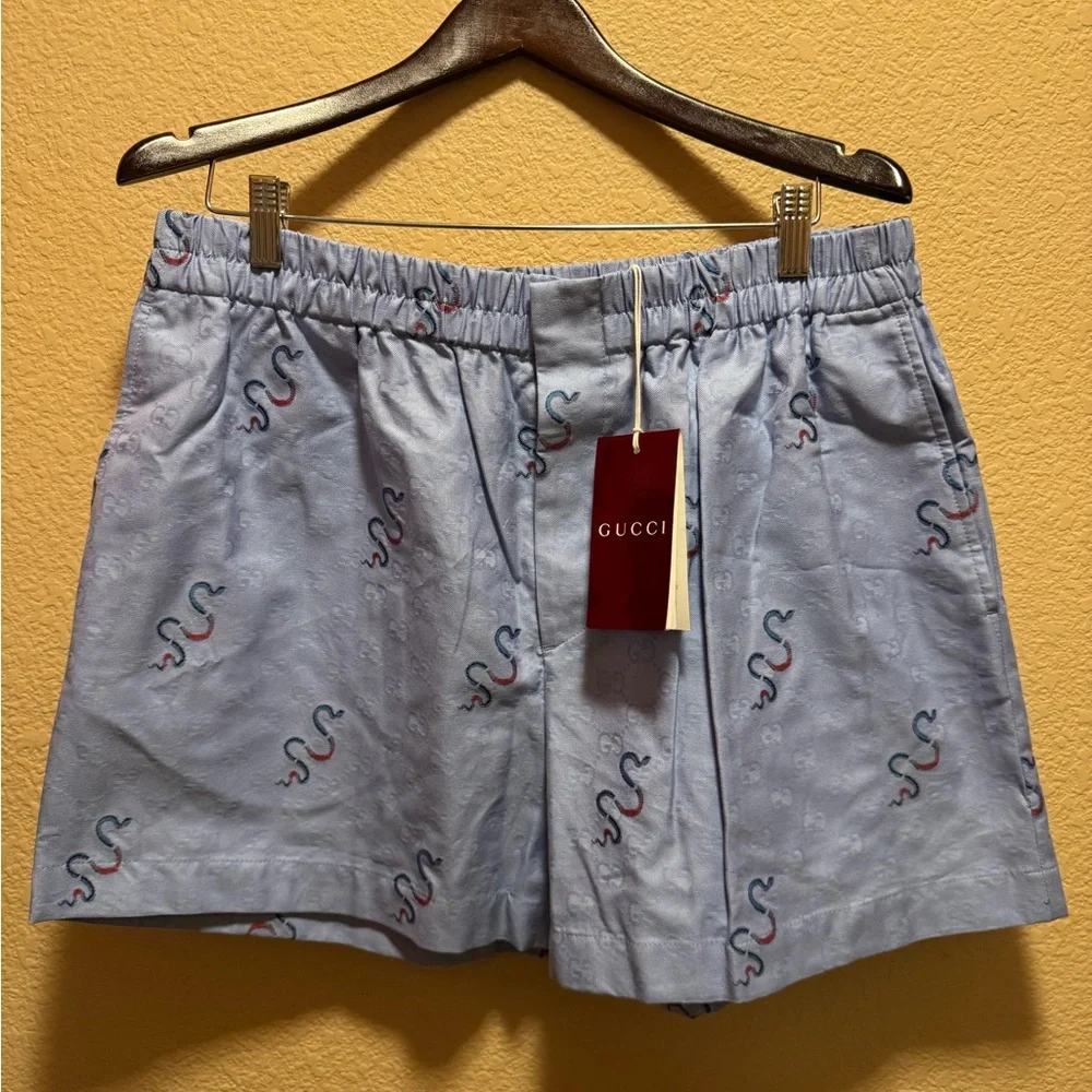 New Authentic Gucci GG Logo Snake Shorts Bermuda Size IT 52 / US L Waist 34 - 40